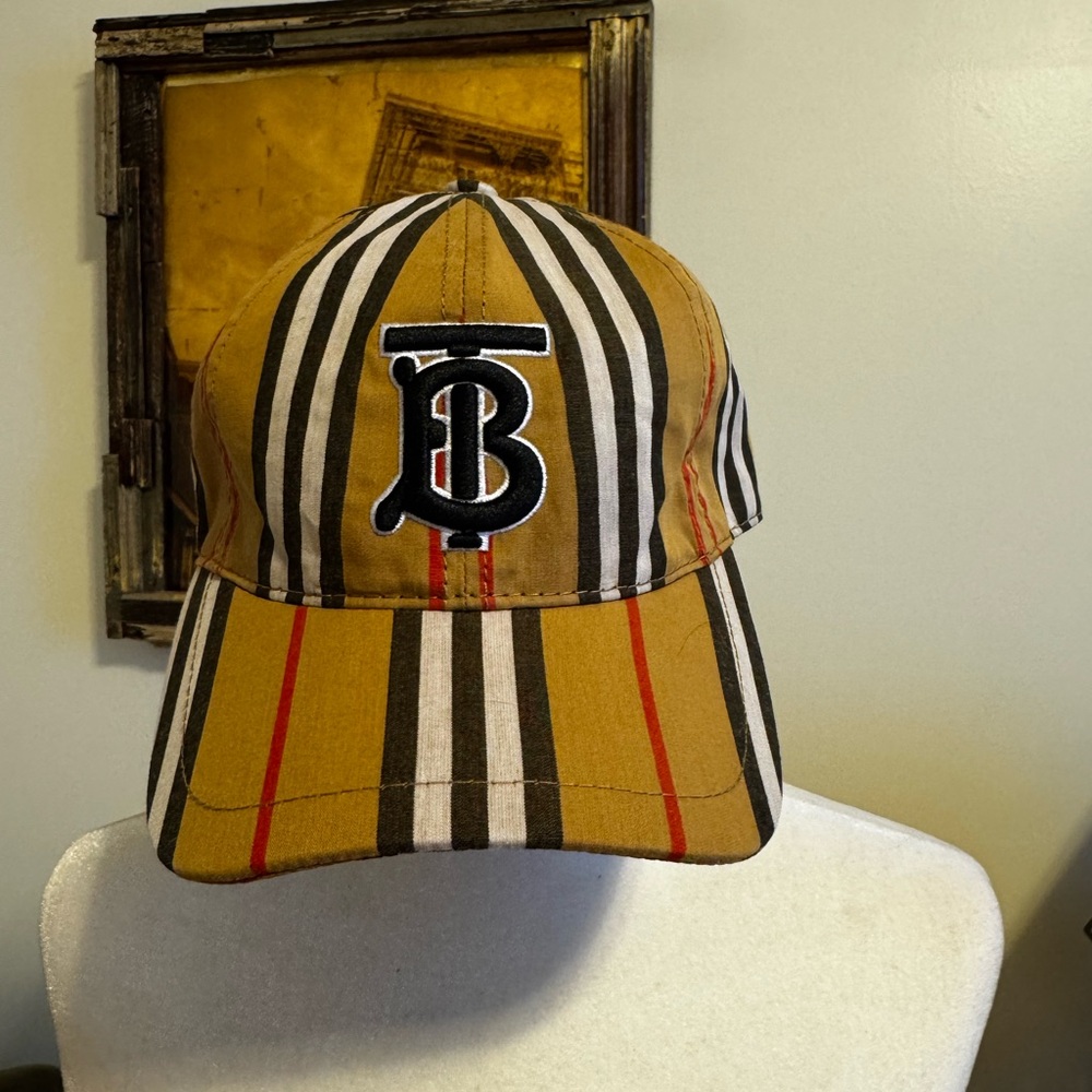 Burberry Striped Cap in Brown, Black, and White - Picture 2 of 6